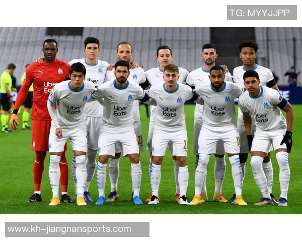 杨秀英专访回顾篮球辉煌历程与欧冠足球的精彩瞬间